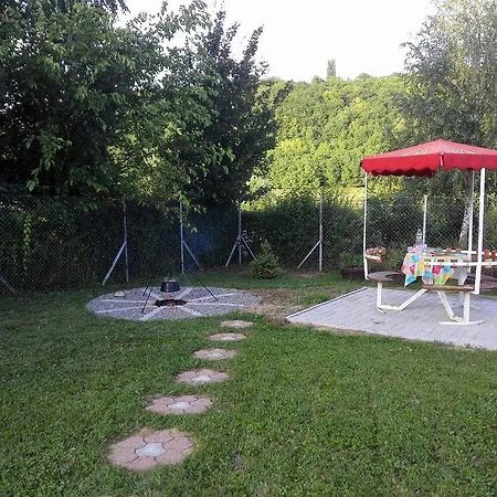 Πανσιόν Petorke Volgye Vendeghaz Bárdudvarnok